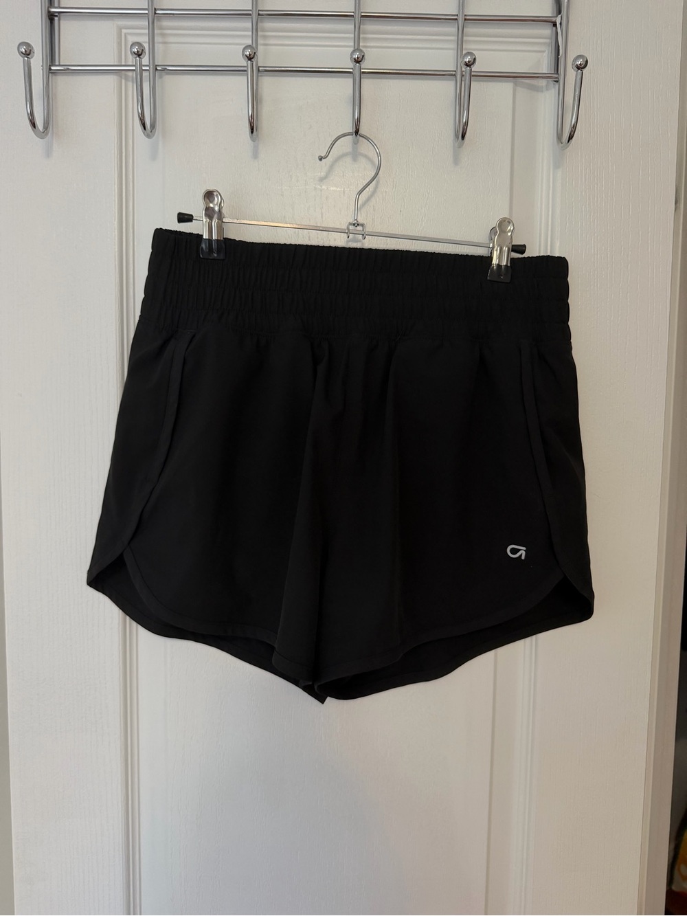 Gap Women’s Black Athletic Shorts